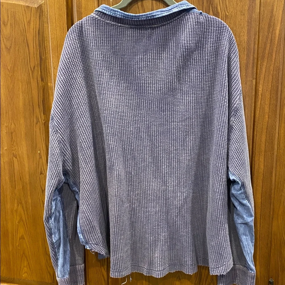 Oli & Hali Blue Textured Knit Shacket size small - Picture 5 of 7